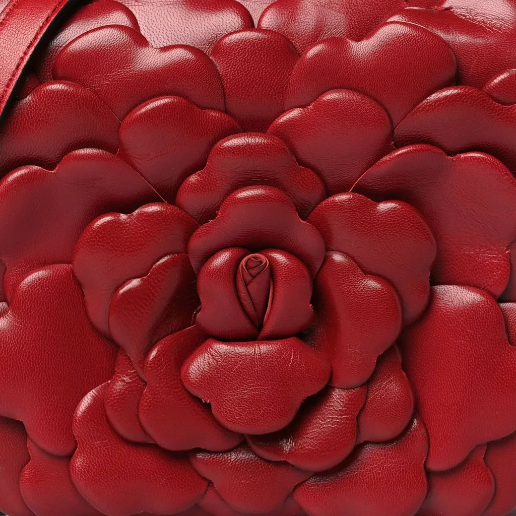 Valentino Garavani Atelier Bag 03 Red Oro Rose Edition Small Shoulder Valentino Garavani Atelier Bag 03 Red Oro Rose Edition Small Shoulder | Image 5